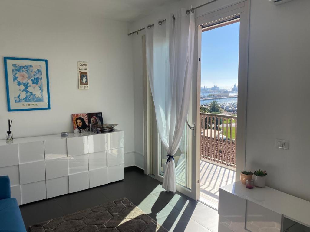 Seaside Apartments Casa Carla E Casa Andrea Olbia Room photo